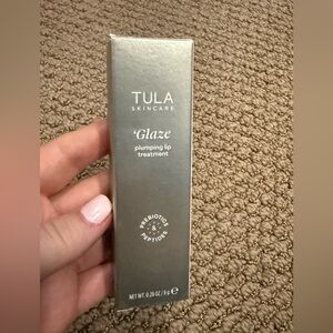Tula Glaze plumping lip treatment